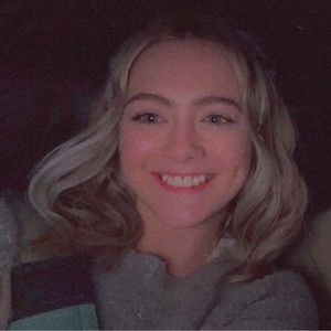 Meet your Posher, Mia